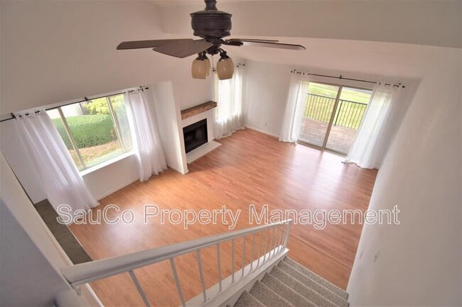 Building Photo - 9964 SW Trapper Terrace