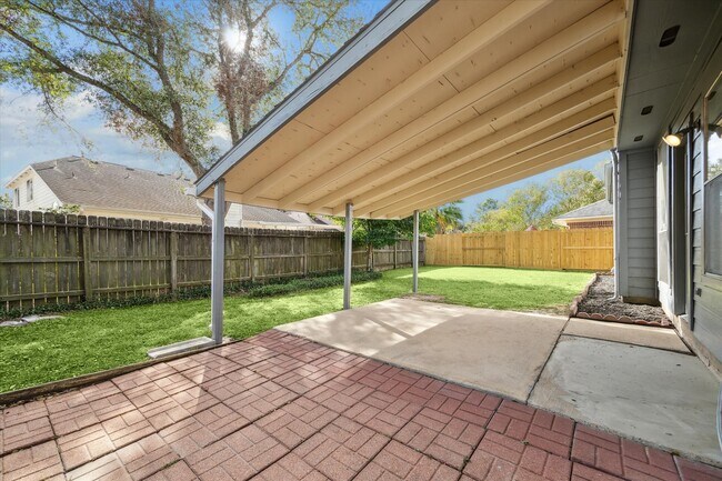 Building Photo - 4910 Sterling Crossing