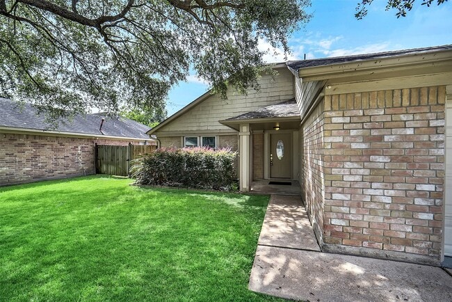 Building Photo - 1123 Comstock Springs Dr