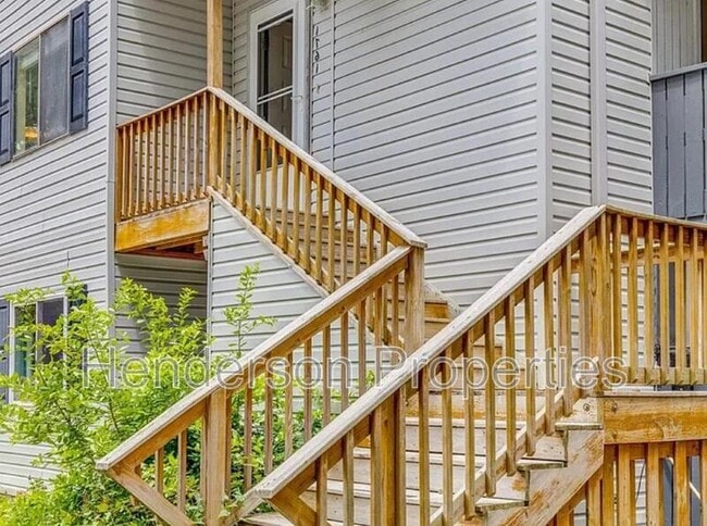 Building Photo - 1722 Hunters Trail