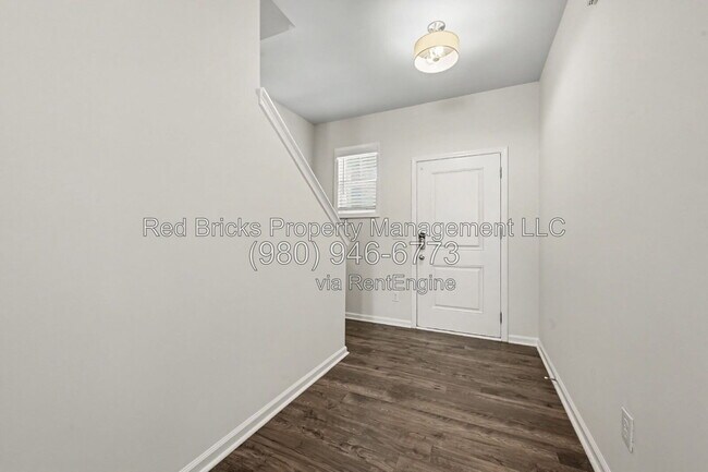 Building Photo - 3914 Townes Blvd