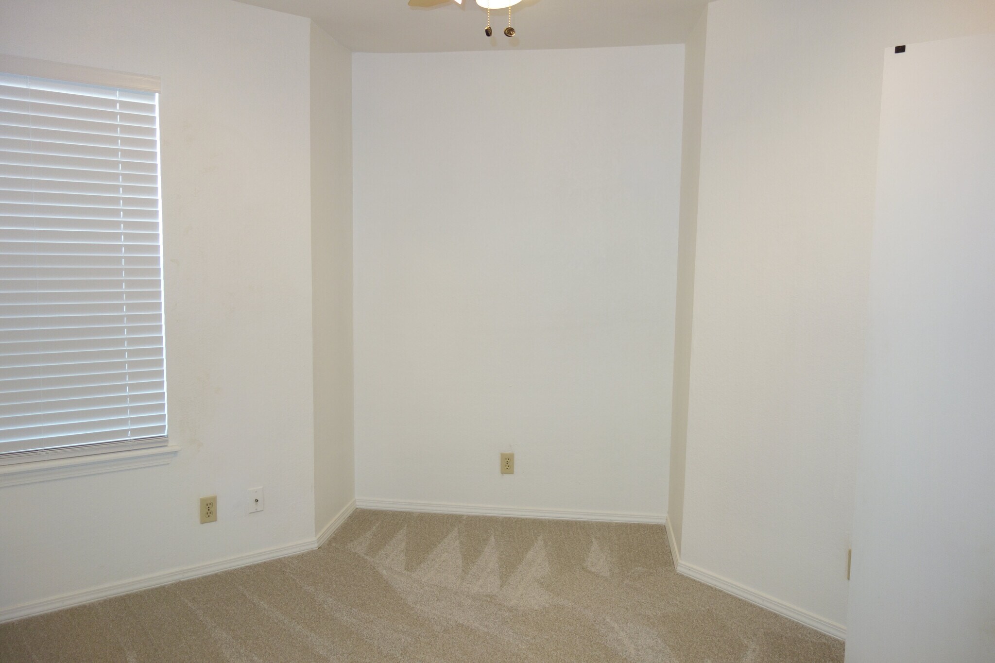 Third Bedroom - 6656 S Utica Pl