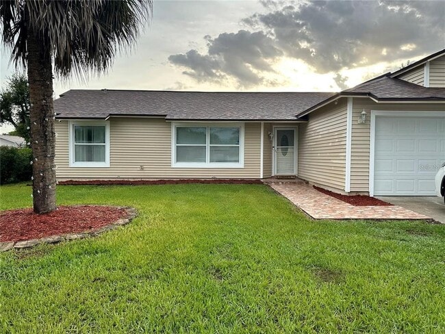 Building Photo - 2454 Oak Hollow Dr