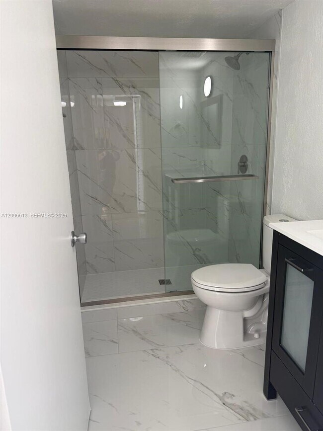 Building Photo - 15675 SW 74th Cir Dr