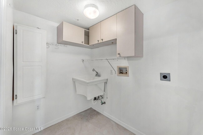 Building Photo - 1505 N Hwy A1A