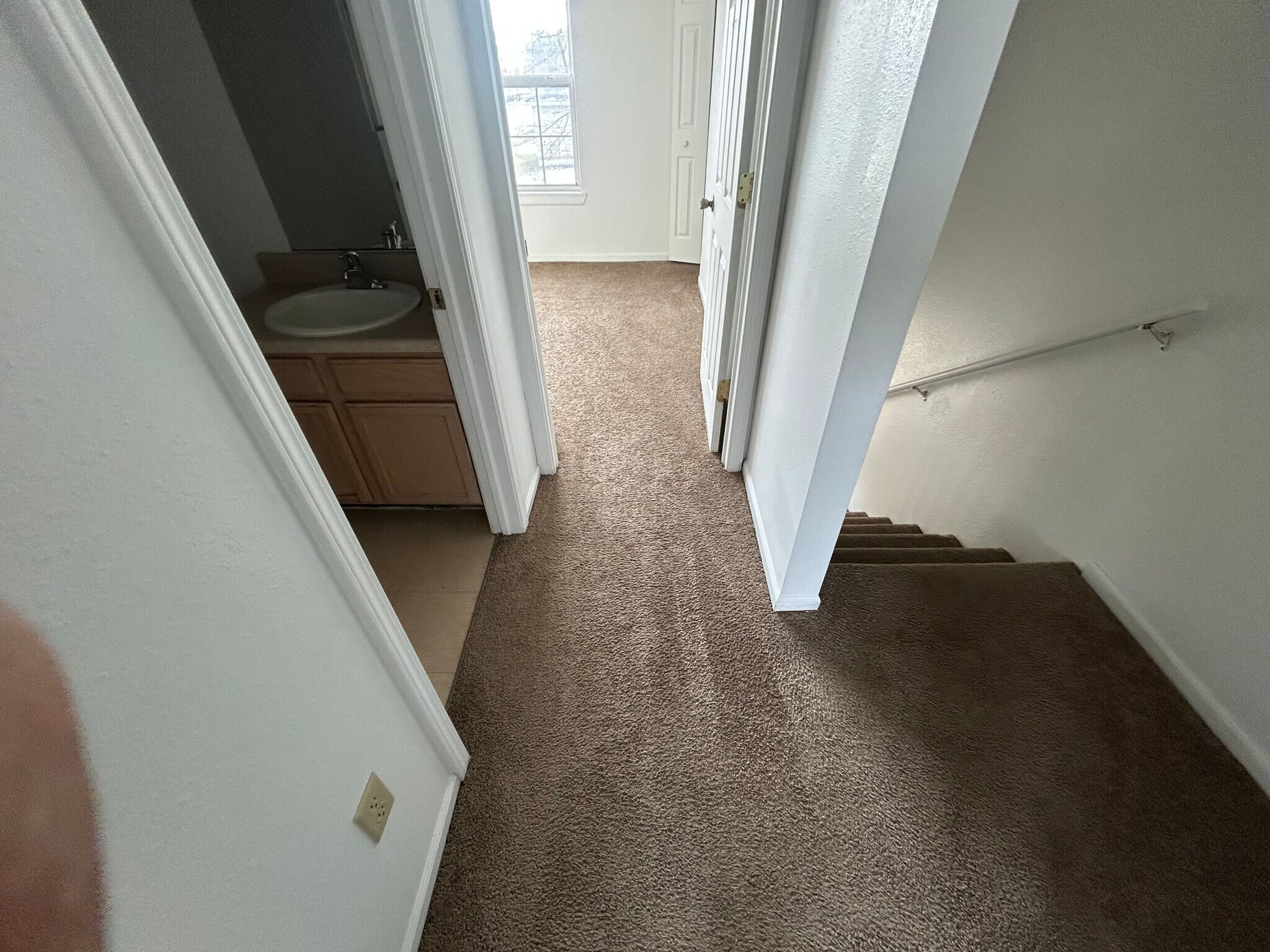 Building Photo - 631 Hope St