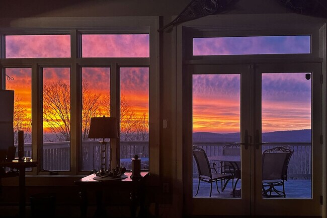 Building Photo - 74 Harvest Ln