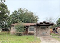 Building Photo - 2218 W 13th St