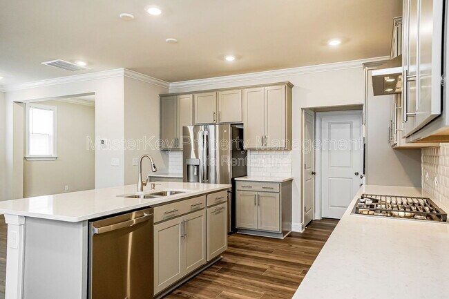 Building Photo - 2968 Ocean Sunrise Dr