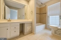 Building Photo - 1 Beacon Hill Way