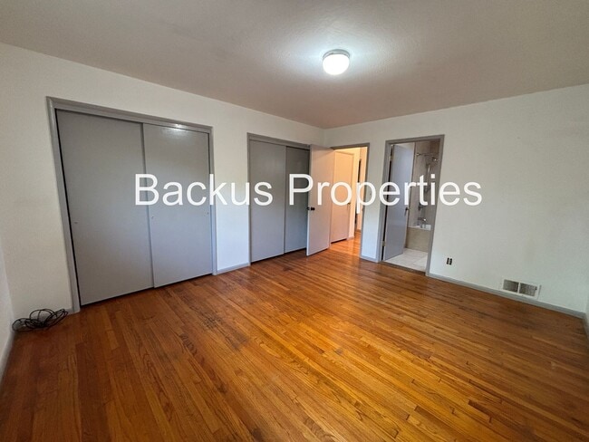 Building Photo - Three bedroom home across from Claremont Manor Park