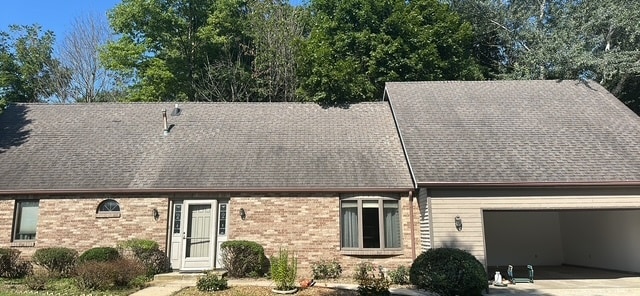 Building Photo - 10929 Lincoln Hwy E