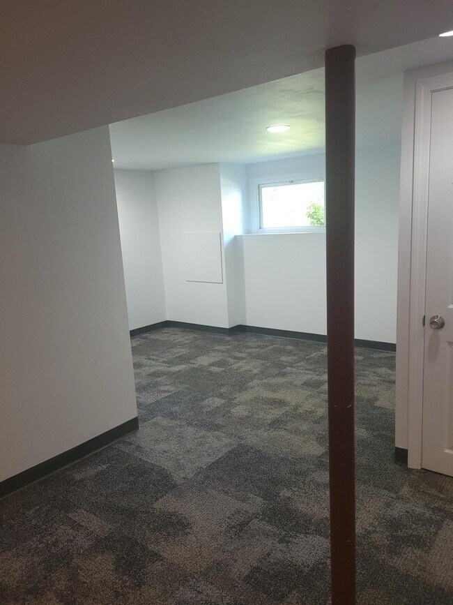 Building Photo - 22 Okinawa Ave