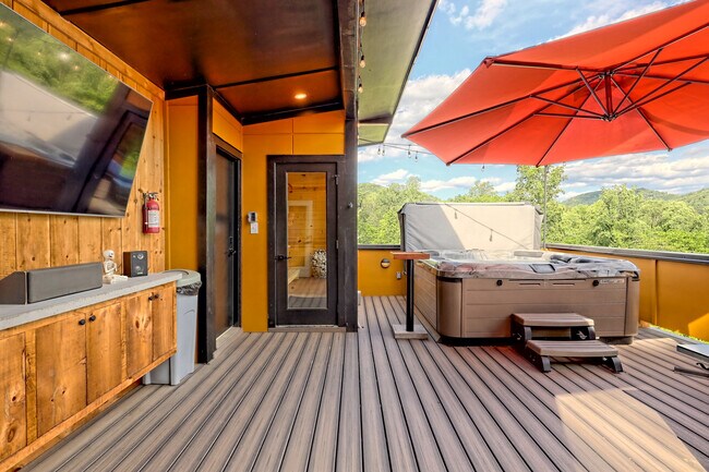 Building Photo - 122 Cannon St