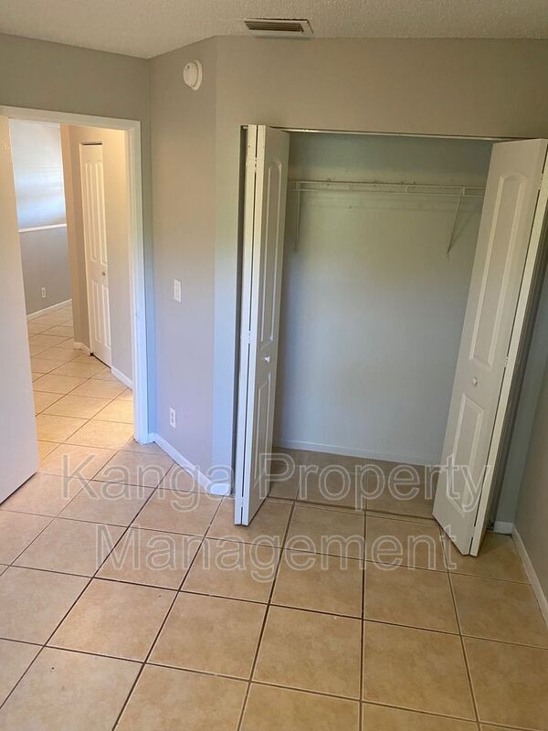 Building Photo - 11429 NW 35th St