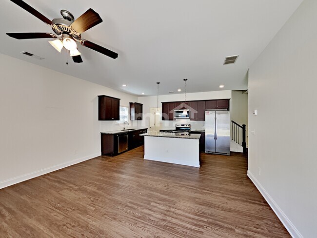 Building Photo - 179 Makenna Dr