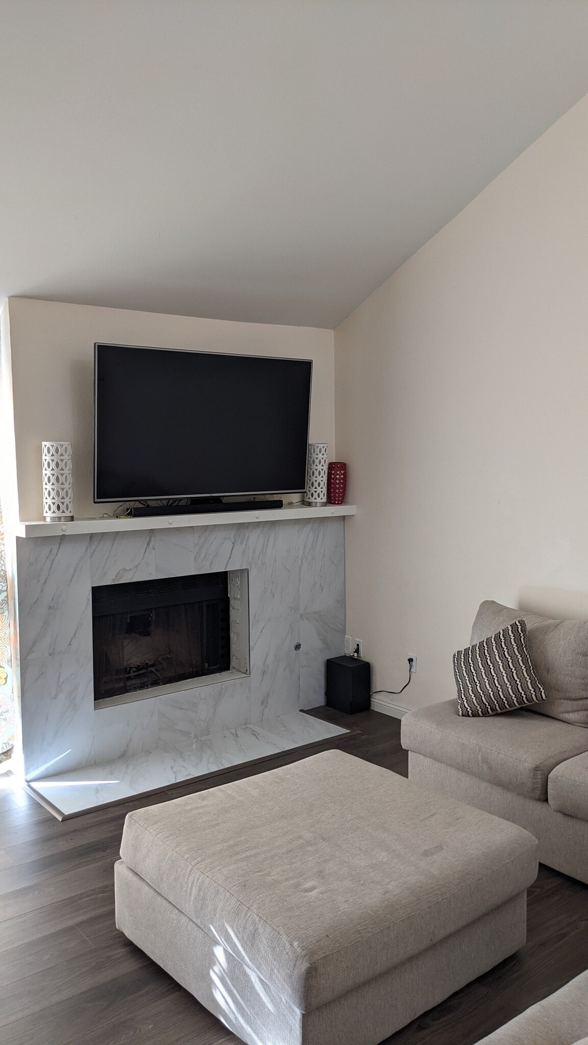 Building Photo - 9580 Hiker Hill Rd