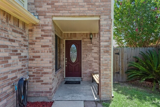 Building Photo - 10842 Ryan Trails Dr