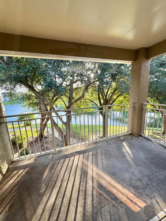 Building Photo - 1745 Palm Cove Blvd