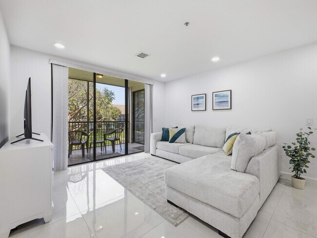 Building Photo - 5157 Floria Way