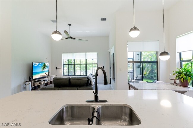 Building Photo - 5090 Monza Ct