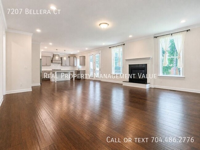 Building Photo - 7207 Bellera Ct