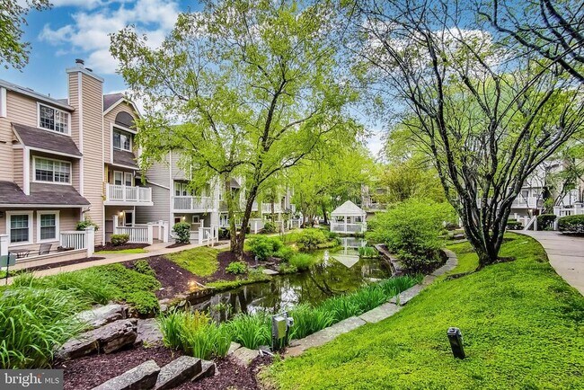 Building Photo - 5821 Inman Park Cir