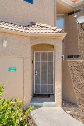 Building Photo - 13133 Le Parc Blvd