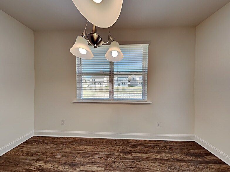 Building Photo - 3272 Brierhill Rd