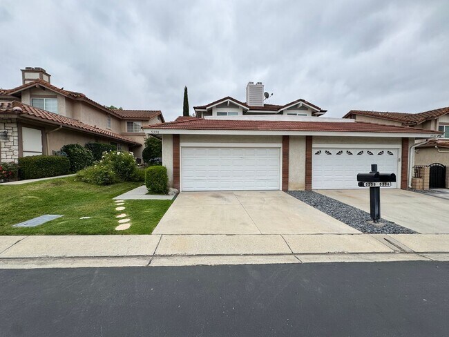 Building Photo - Agoura Hills Gem with Private Yard & HOA Pool