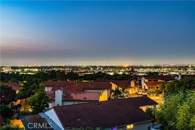 Building Photo - 3019 Carolwood Ln