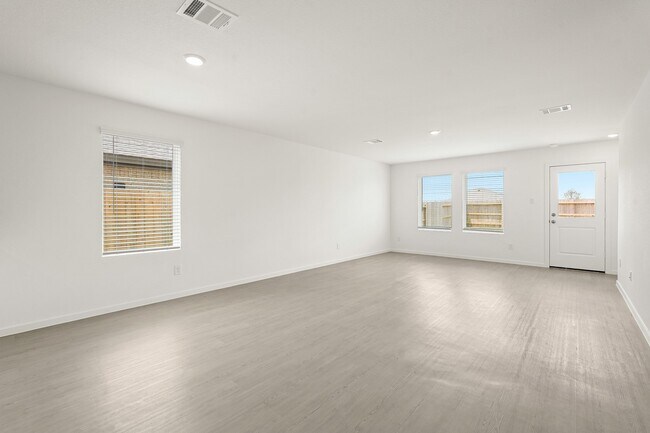 Building Photo - 3523 Atlas Pt Ln