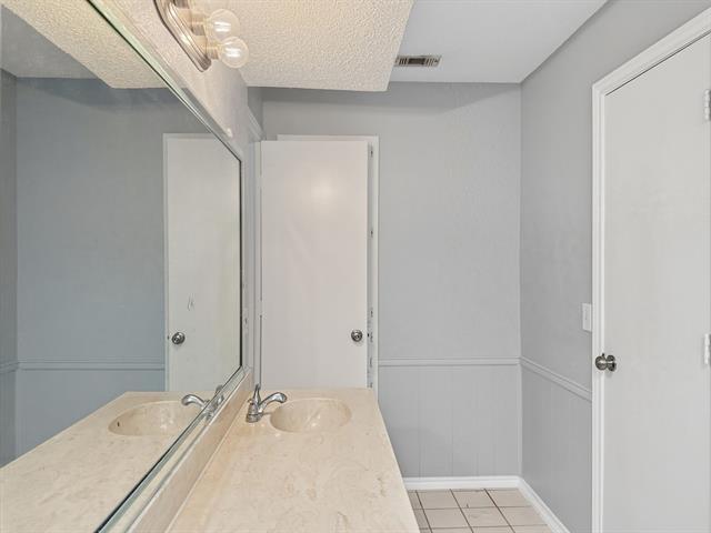 Building Photo - 2308 Winterstone Dr