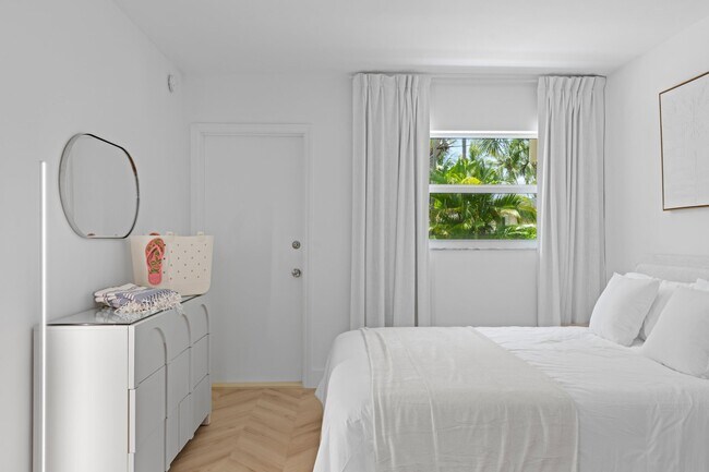 Building Photo - 660 Glouchester St