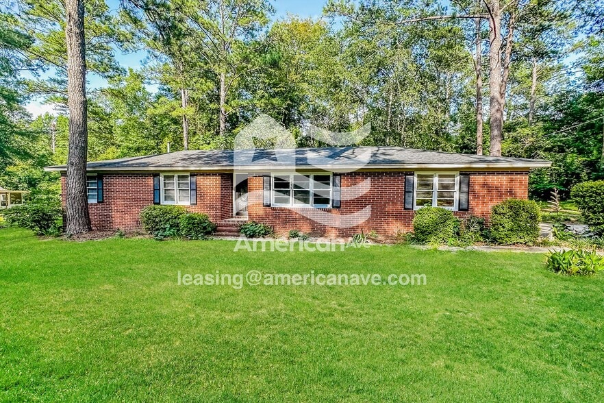 Primary Photo - 5434 Lake Dr