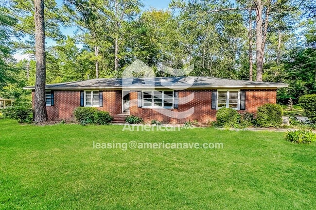 Building Photo - 5434 Lake Dr