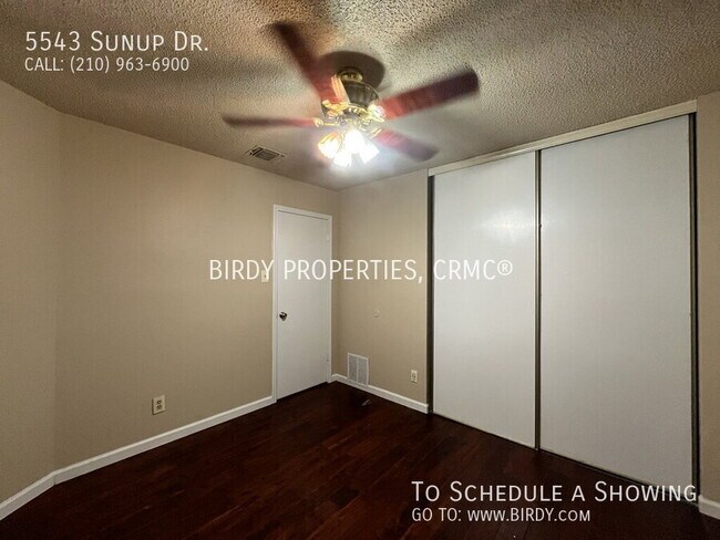 Building Photo - 5543 Sunup Dr