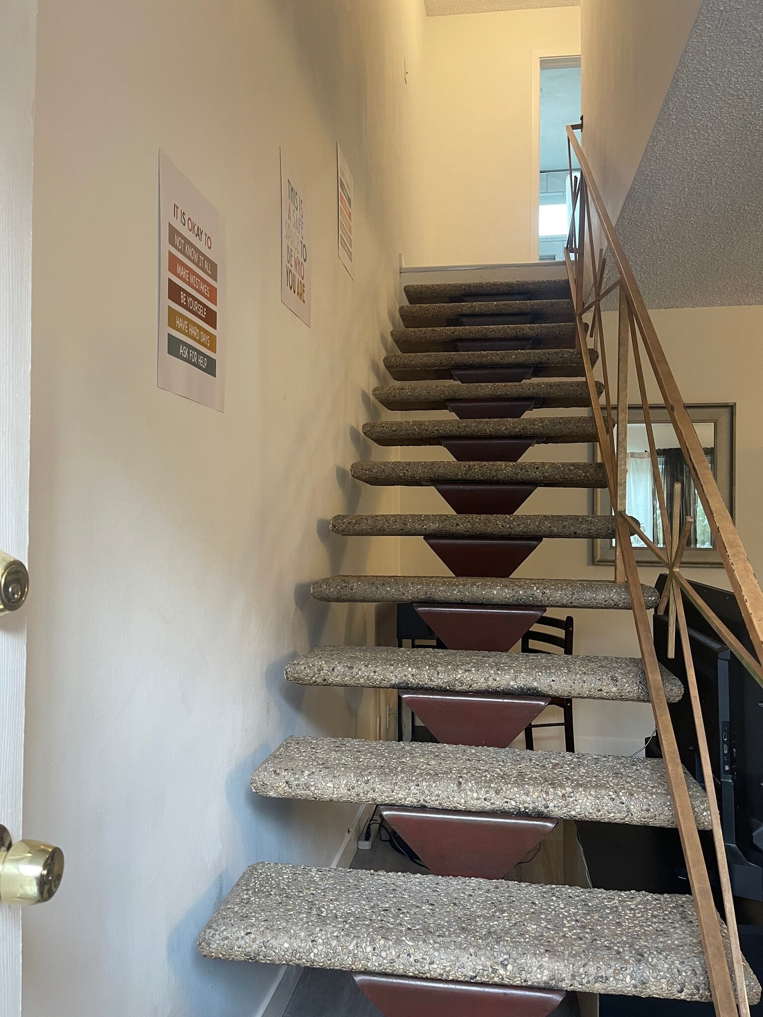 Building Photo - 2929 Okell Dr