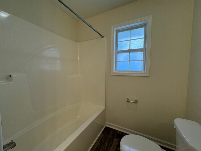 Building Photo - Available June 25, 2026!