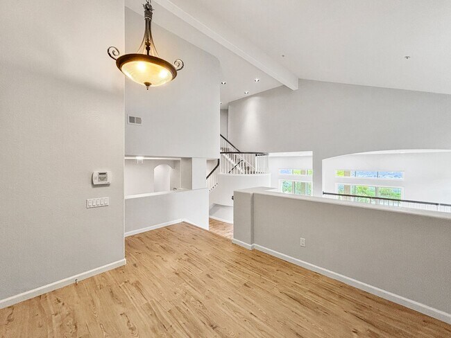 Building Photo - Spacious & Upgraded 4 Bedroom, 3 Bath Home...
