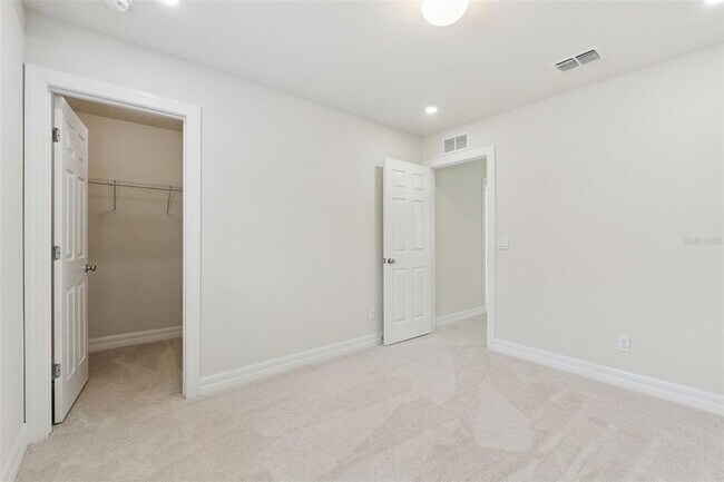 Building Photo - 2282 Nuthatch St