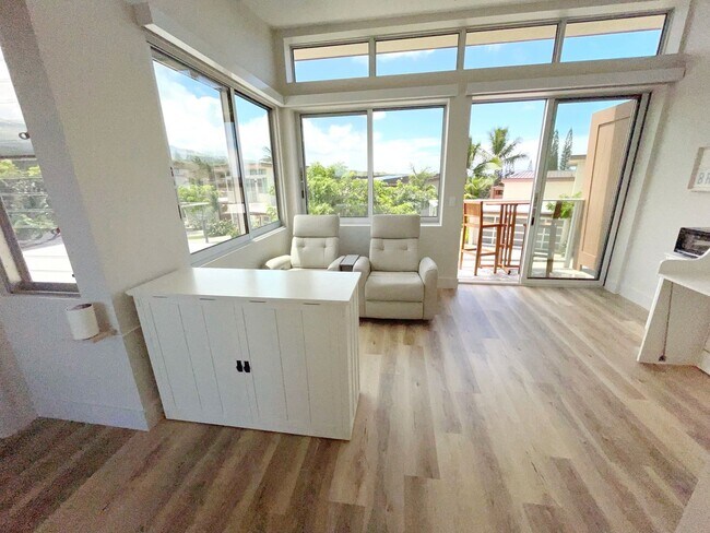 Building Photo - Luxury 3-Bedroom Townhome in Wailea’s Excl...