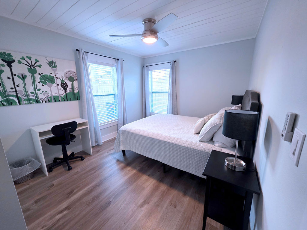 Building Photo - 2019 Shadow Pine Dr