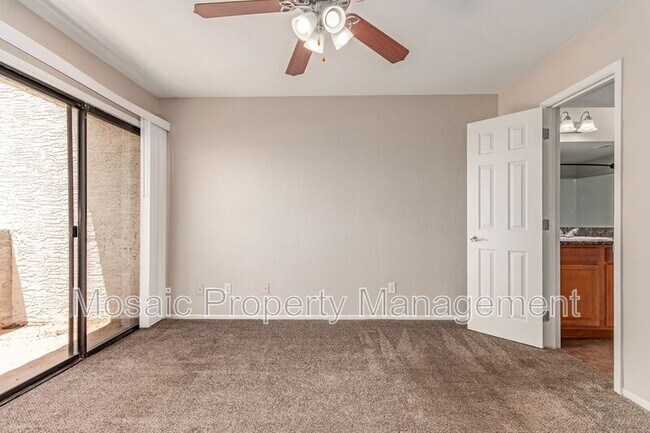 Building Photo - 835 N Granite Reef Rd