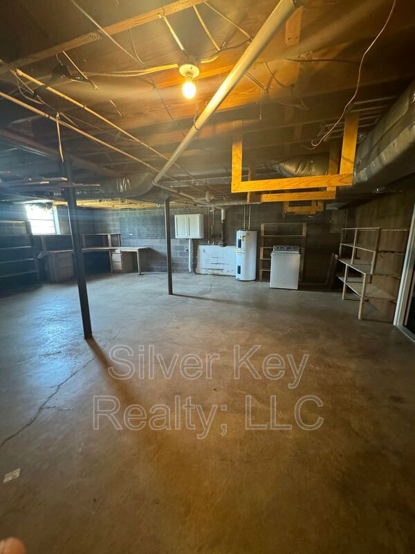 Building Photo - 103 Co Rd 807