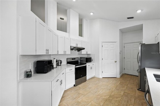 Building Photo - 13201 Luxbury Loop