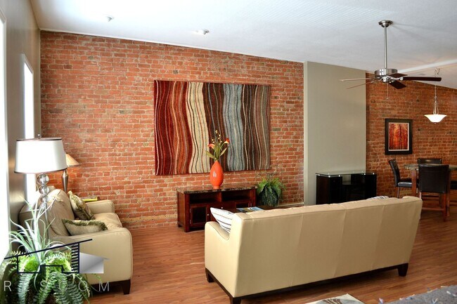 Building Photo - 274
