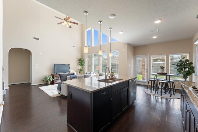 Building Photo - 955 Smokethorn Trl