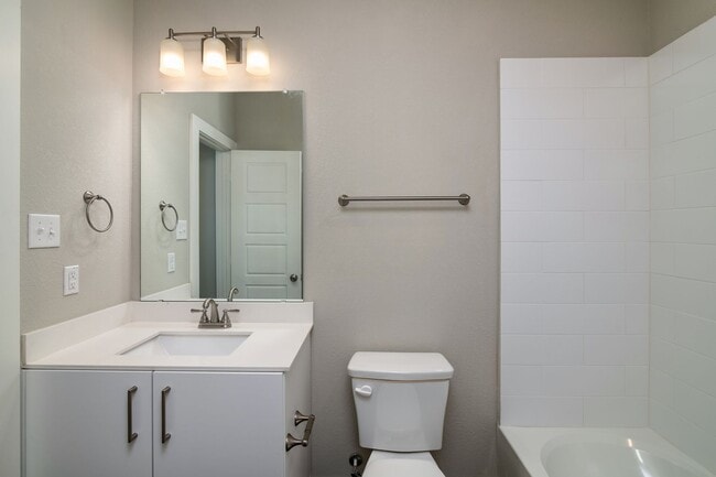 Building Photo - GORGEOUS 2 BEDROOM FOUR PLEX LOCATED IN MIDLOTHIAN ISD!
