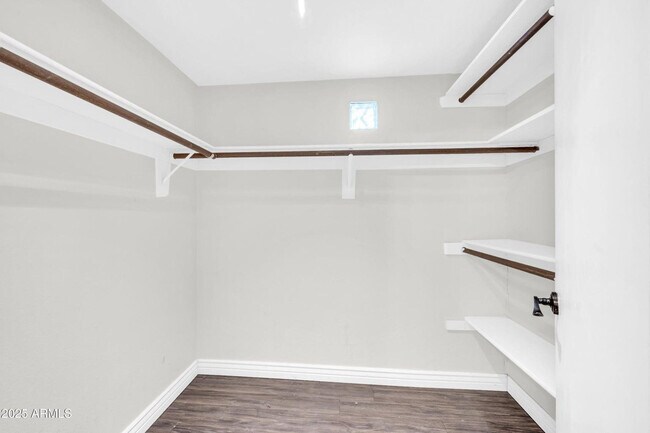 Building Photo - 11333 N 92nd St